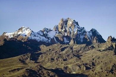 Adventure Travels Kenya, Luxury Tours 6 Days Mt Kenya Climbing: Sirimon – Naromoru Route